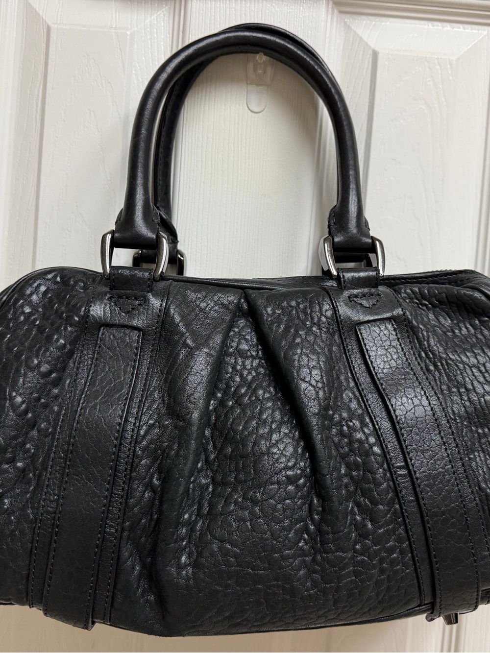 Burberry Black Textured Leather Satchel Handbag - Picture 2 of 8